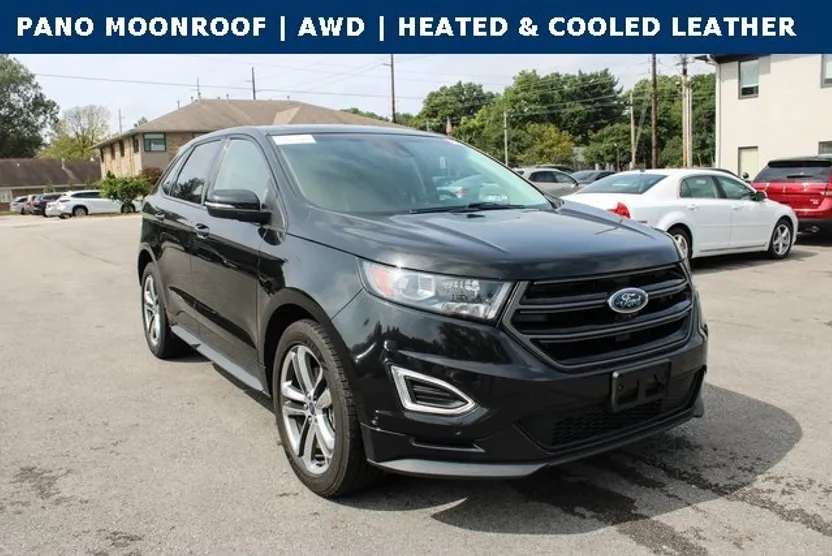 2015 Ford Edge Sport photo 1