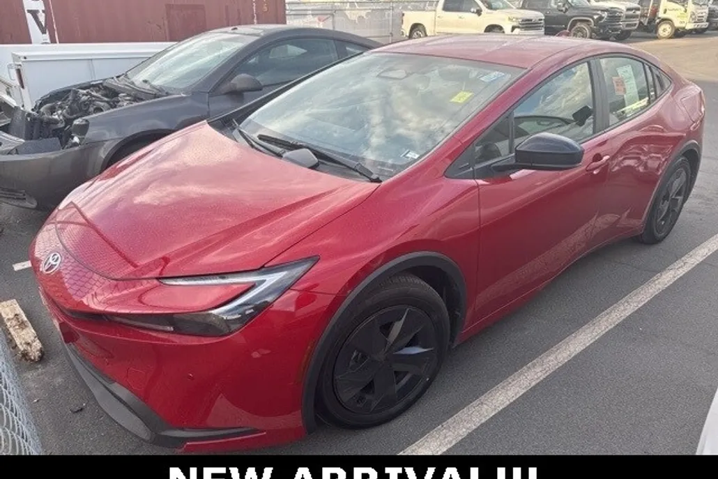 2025 Toyota Prius Limited photo 1