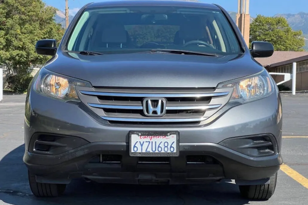 2013 Honda CR-V LX photo 1