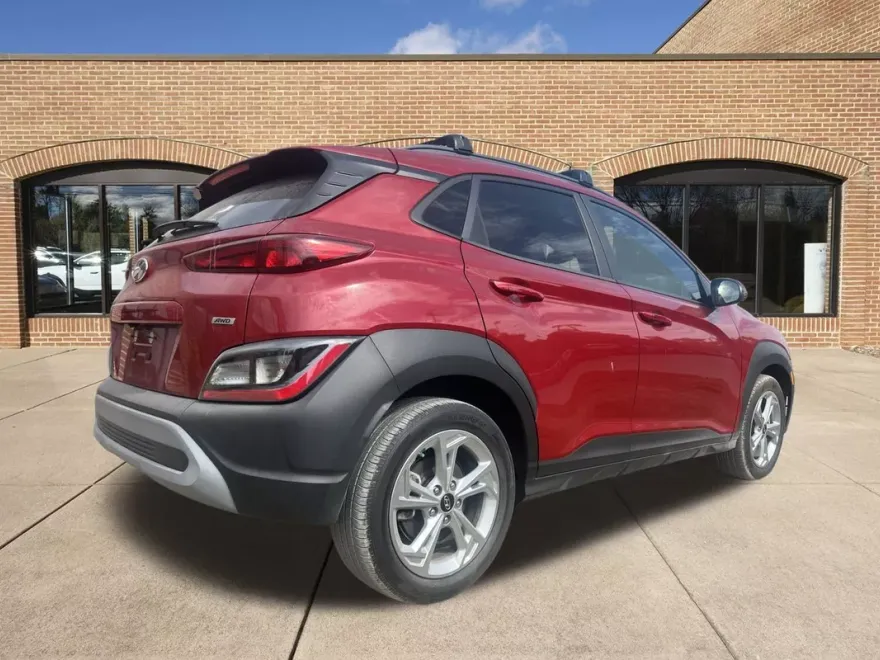 2023 Hyundai Kona SEL photo 1