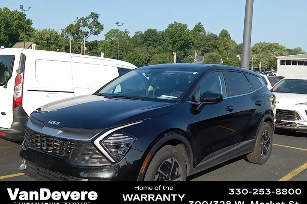2024 Kia Sportage Hybrid LX photo 1
