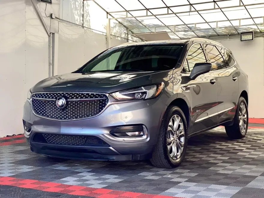 2021 Buick Enclave Avenir photo 1