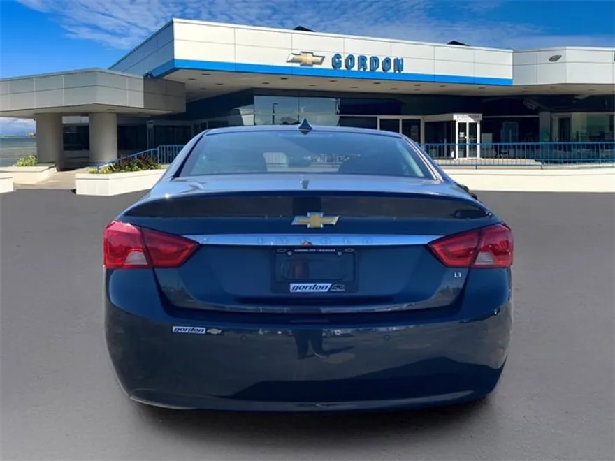 2014 Chevrolet Impala 1LT photo 1