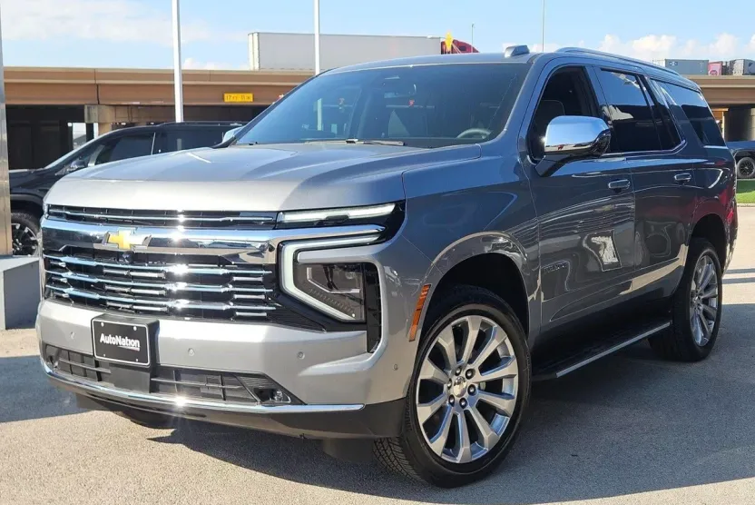 2025 Chevrolet Tahoe Premier photo 1