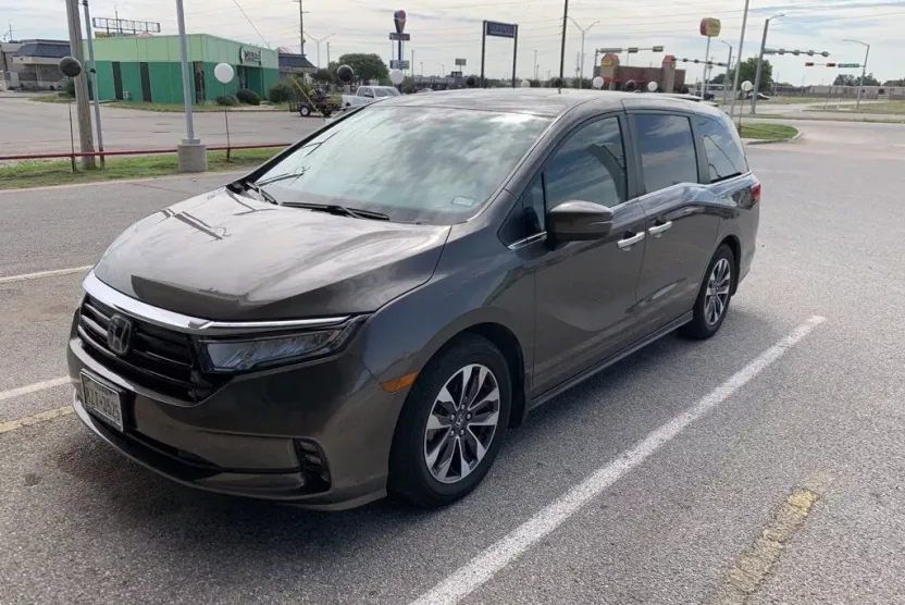 2022 Honda Odyssey EX-L photo 1