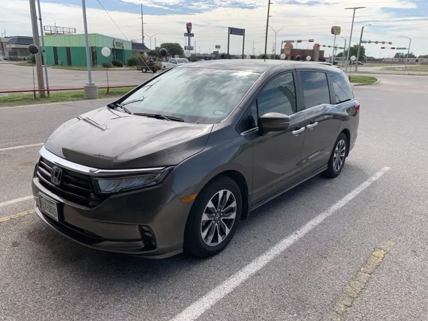 2022 Honda Odyssey EX-L photo 1