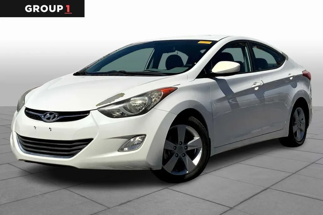 2013 Hyundai Elantra GLS photo 1
