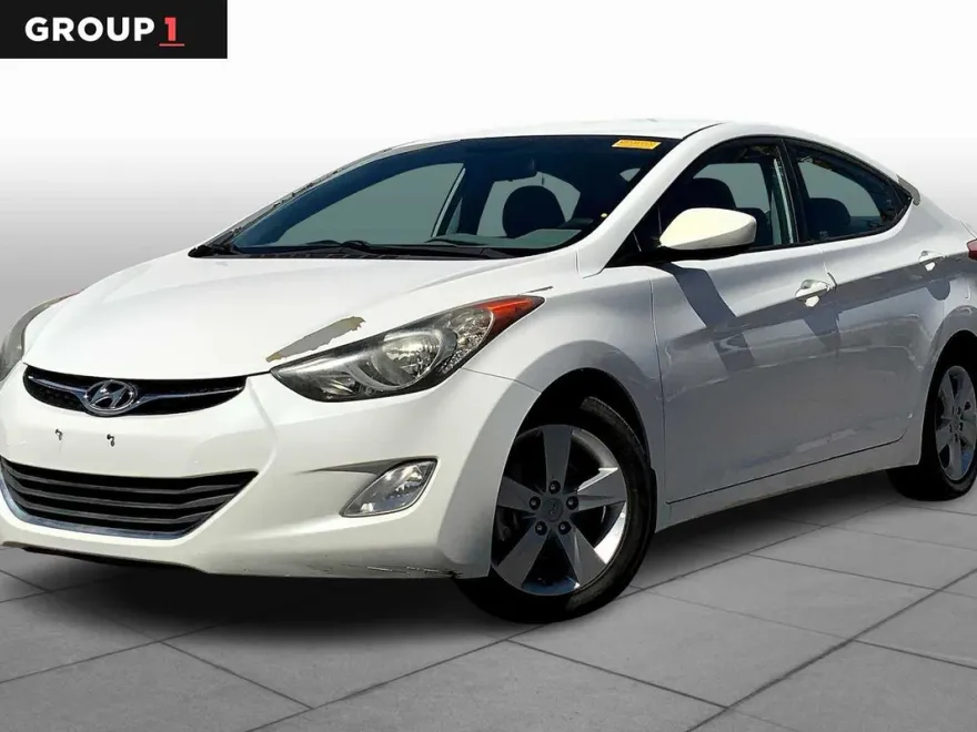 2013 Hyundai Elantra GLS photo 1