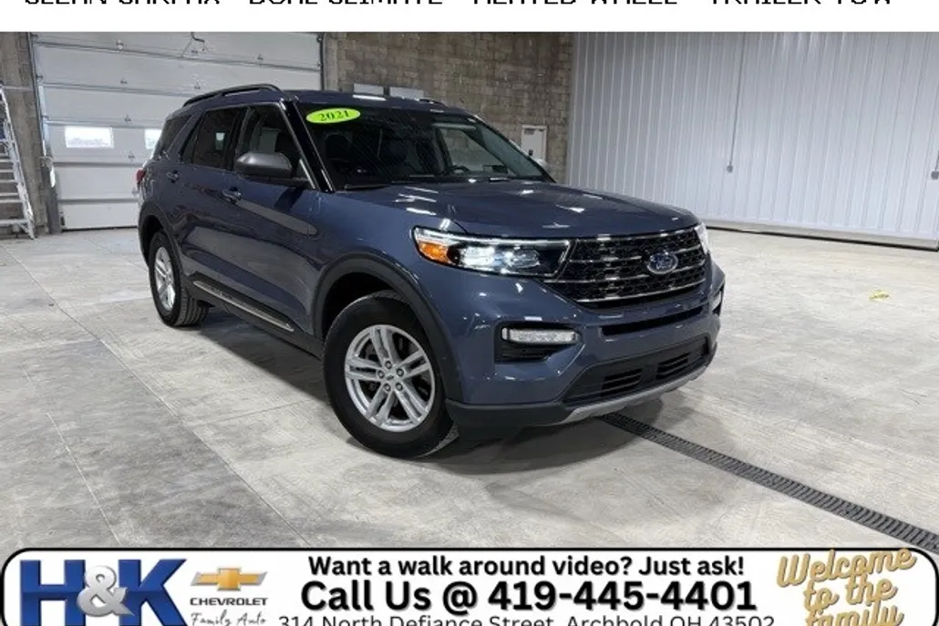 2021 Ford Explorer XLT photo 1