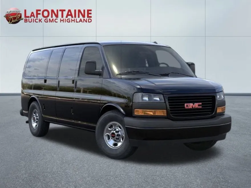 2025 Gmc Savana Cargo 3500 photo 1