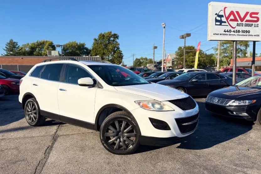 2010 Mazda CX-9 Grand Touring photo 1