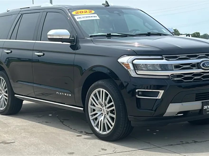 2022 Ford Expedition Platinum photo 1