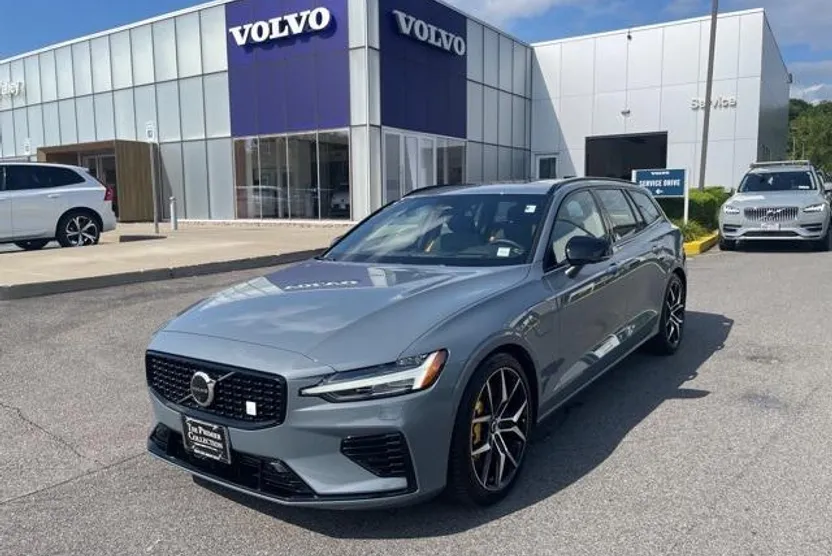 2024 Volvo V60 T8 Polestar photo 1