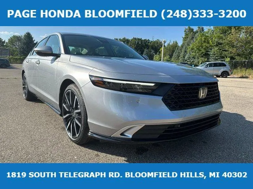 2025 Honda Accord Touring photo 1
