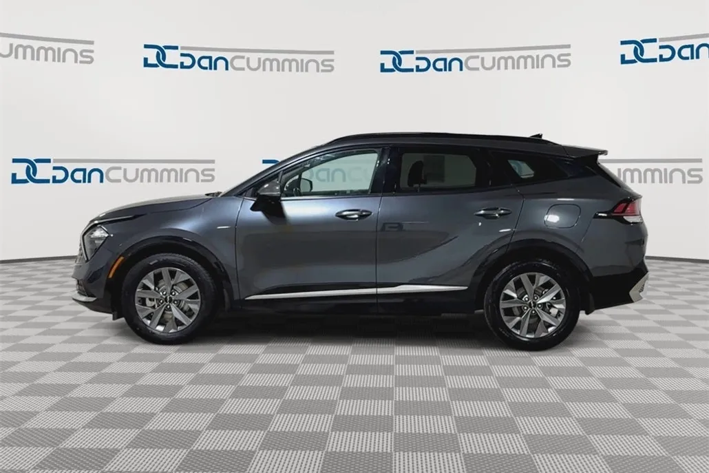 2023 Kia Sportage SX photo 1