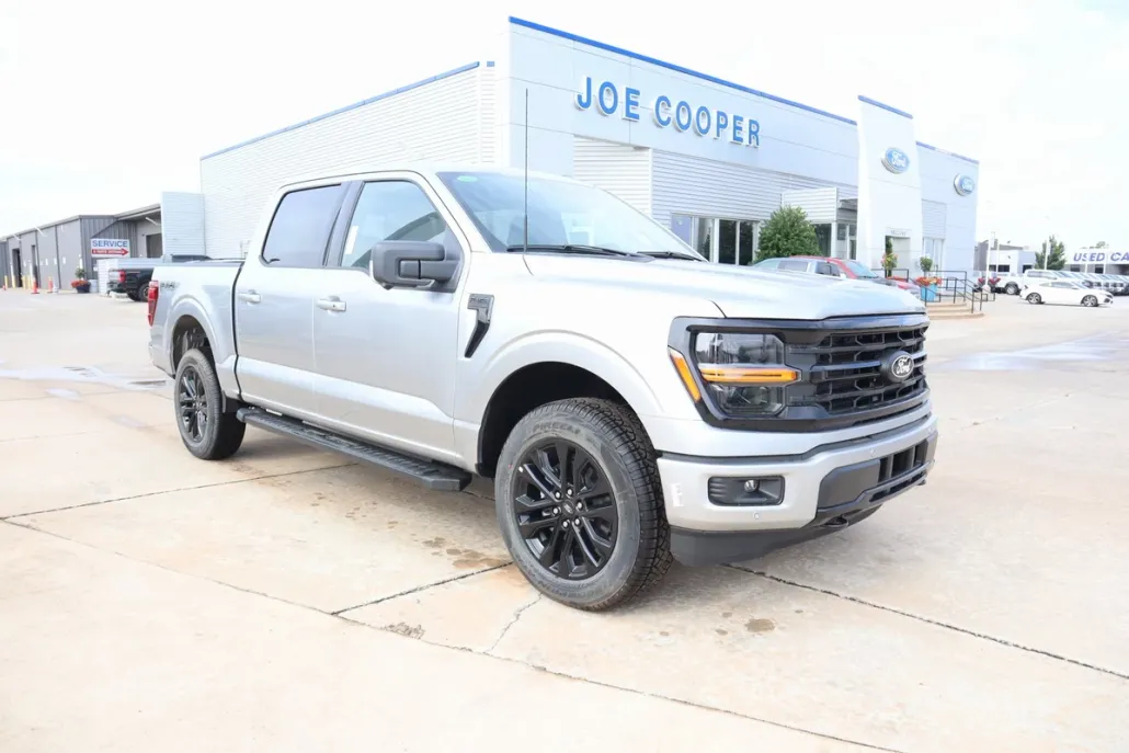2025 Ford F-150 XLT photo 1