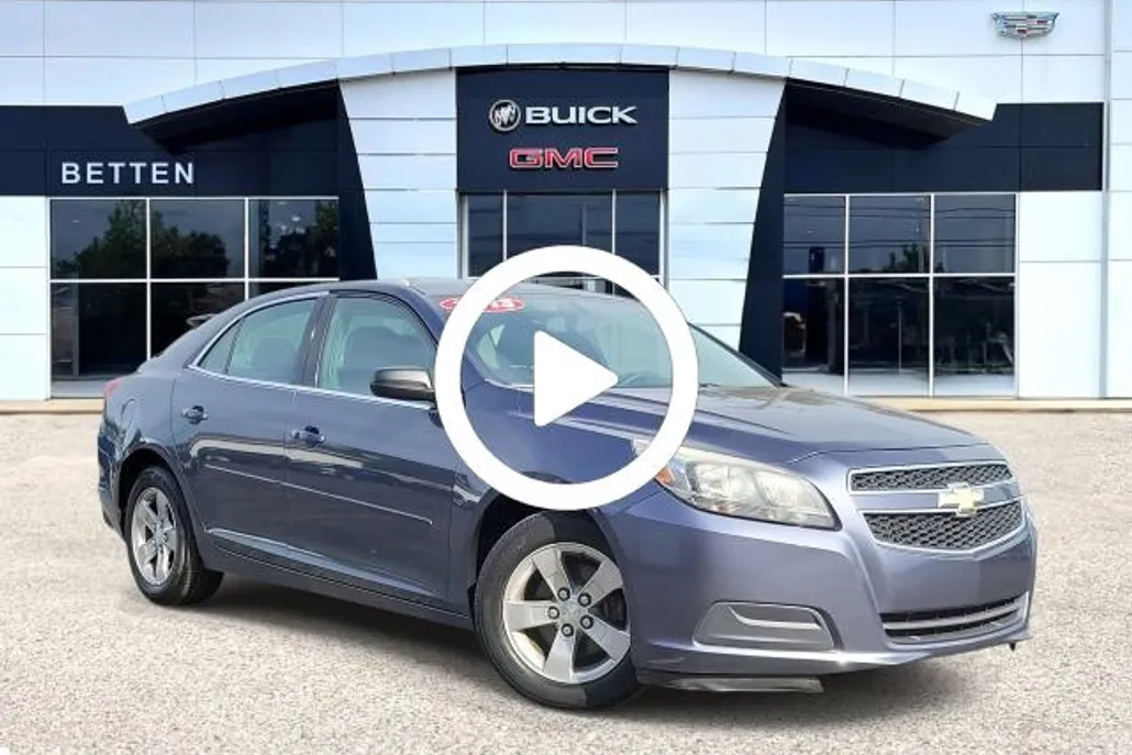2013 Chevrolet Malibu LS photo 1