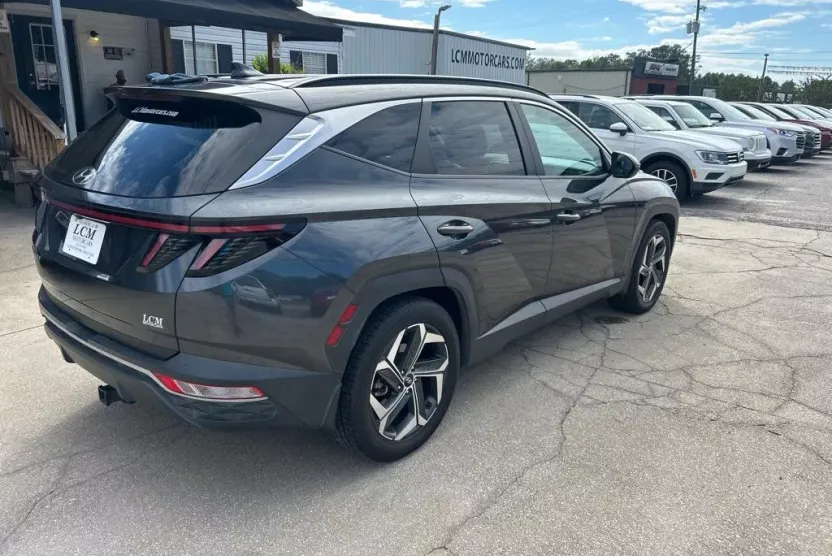 2022 Hyundai Tucson SEL photo 1