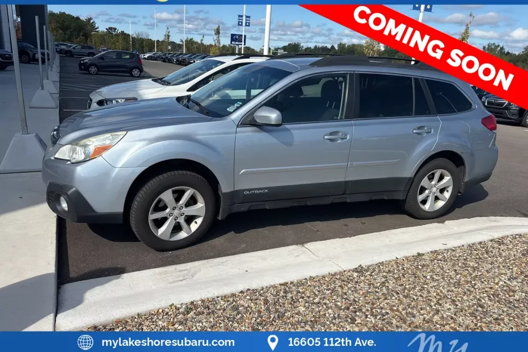 2014 Subaru Outback 2.5i Premium photo 1