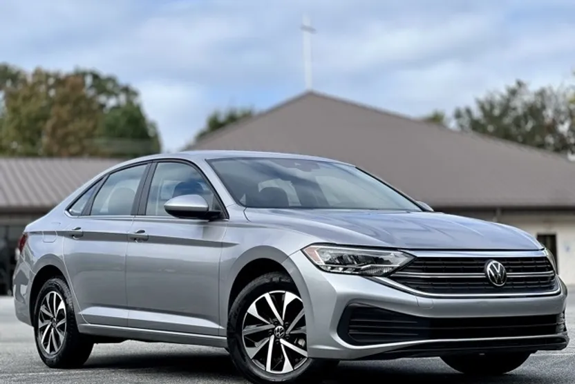 2024 Volkswagen Jetta S photo 1
