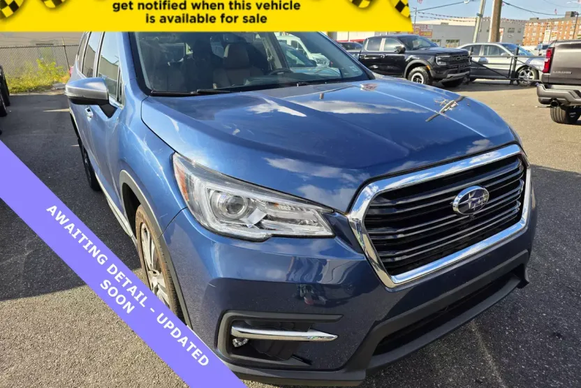 2022 Subaru Ascent Touring photo 1