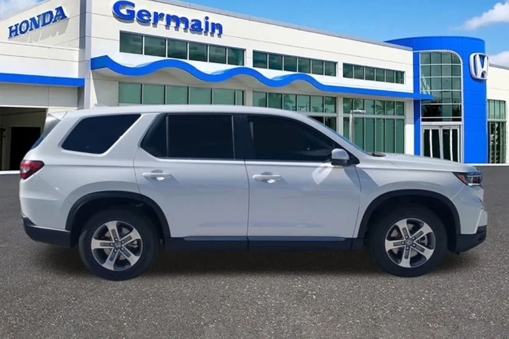 2025 Honda Pilot EX-L photo 1