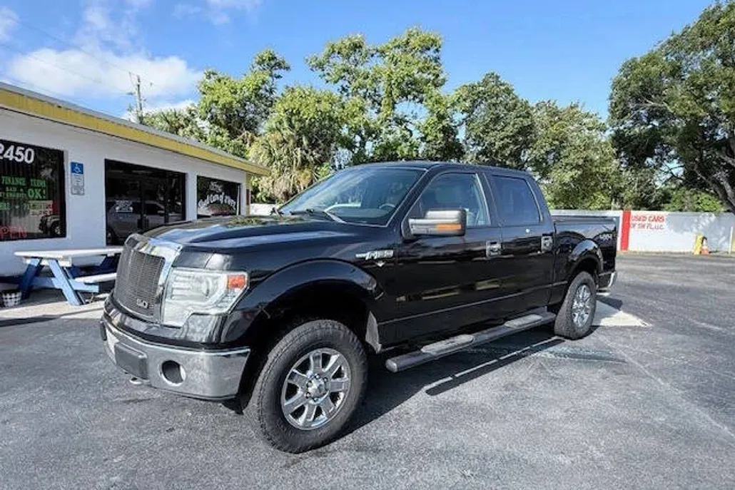 2014 Ford F-150 XLT photo 1