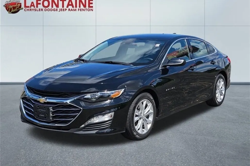 2023 Chevrolet Malibu 1LT photo 1