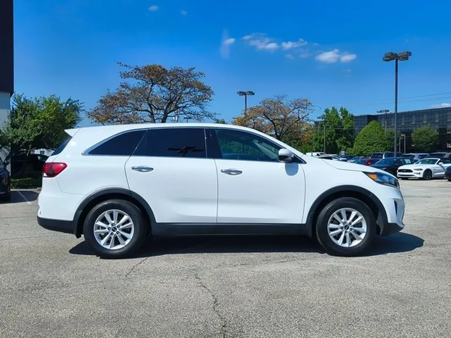 2020 Kia Sorento L photo 1