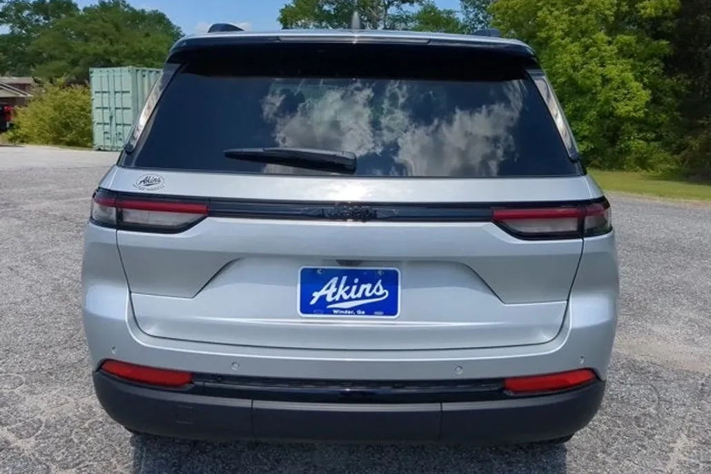 2025 Jeep Grand Cherokee Altitude X photo 1