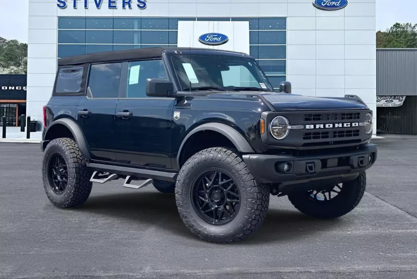2025 Ford Bronco Big Bend photo 1