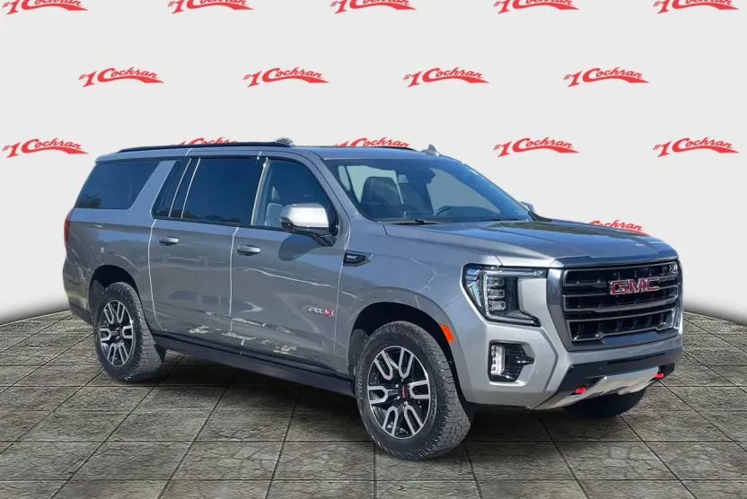 2023 Gmc Yukon XL AT4 photo 1