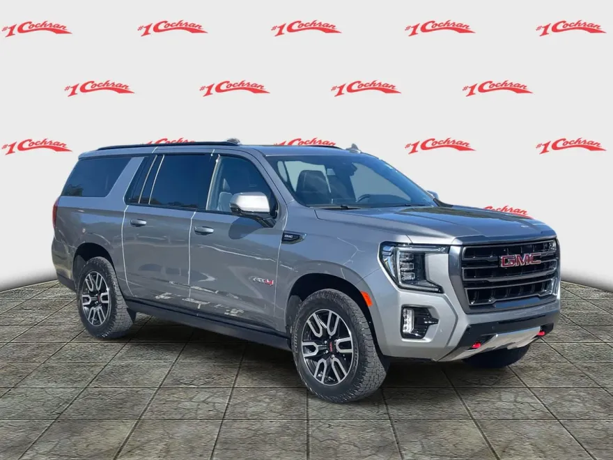 2023 Gmc Yukon XL AT4 photo 1