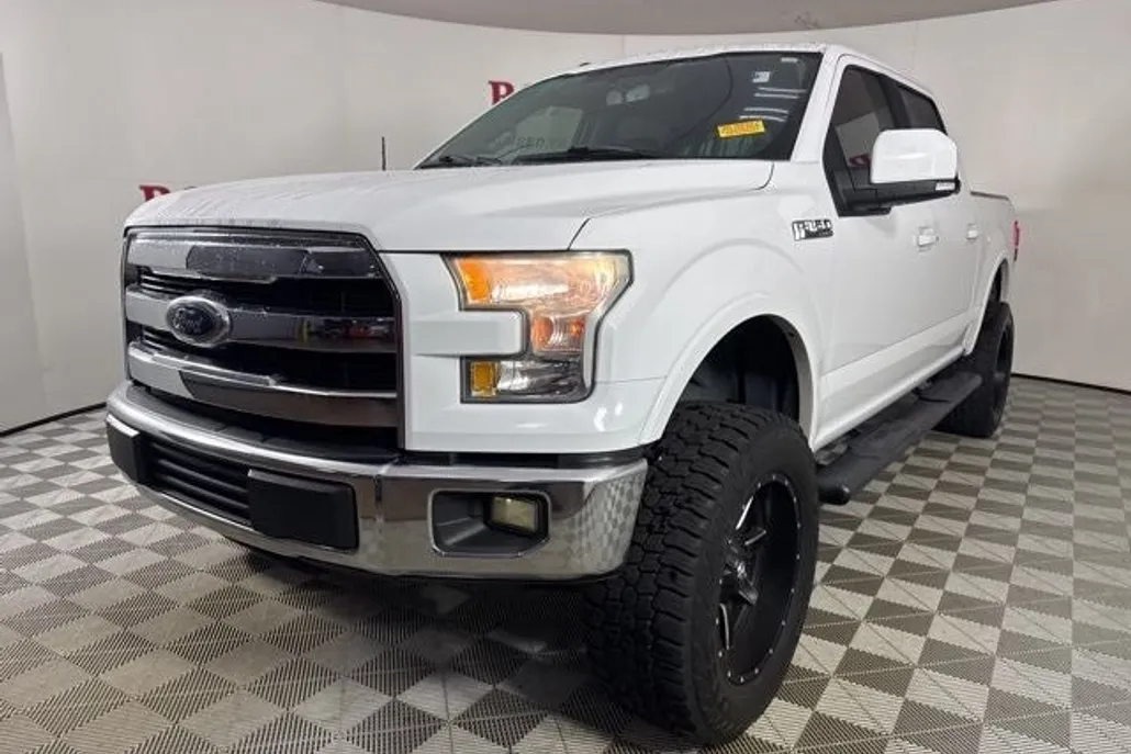 2015 Ford F-150 Lariat photo 1
