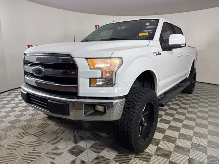 2015 Ford F-150 Lariat photo 1
