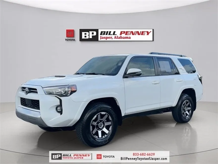 2024 Toyota 4Runner TRD Off-Road Premium photo 1