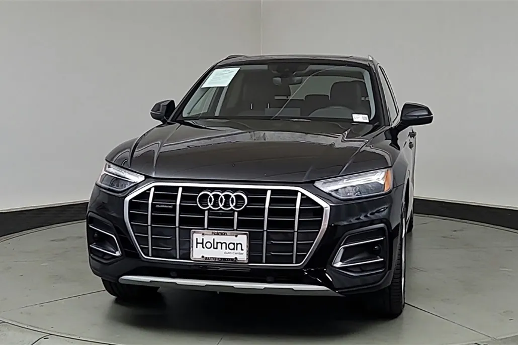 2021 Audi Q5 45 Premium Plus photo 1