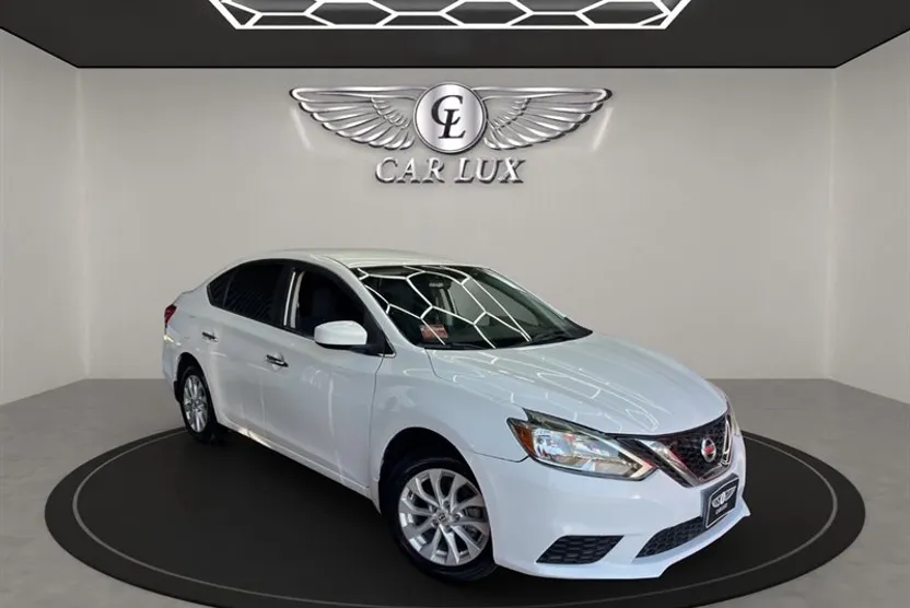 2018 Nissan Sentra SV photo 1