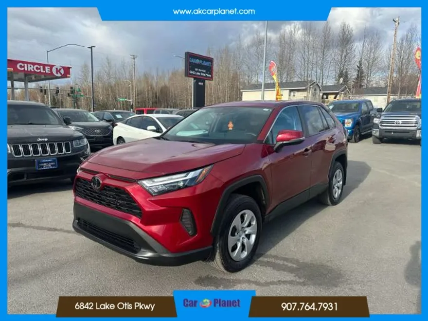 2024 Toyota Tundra CrewMax Platinum photo 1