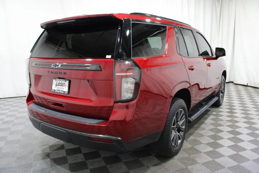 2022 Chevrolet Tahoe Z71 photo 1