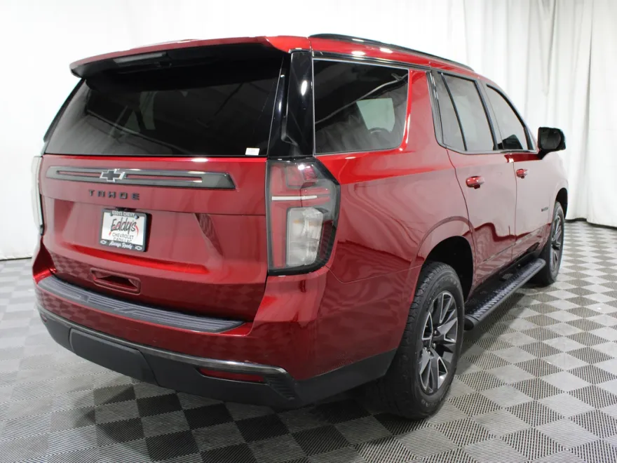 2022 Chevrolet Tahoe Z71 photo 1