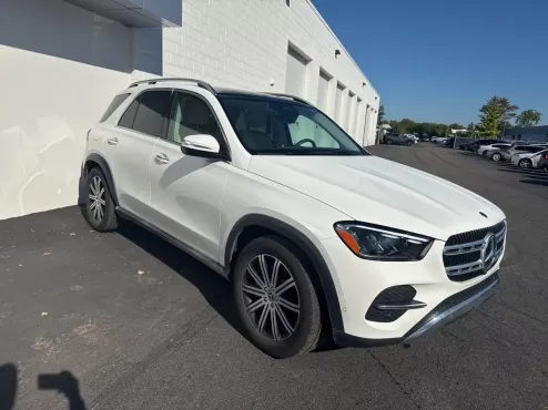 2024 Mercedes Benz GLE 450 4MATIC photo 4