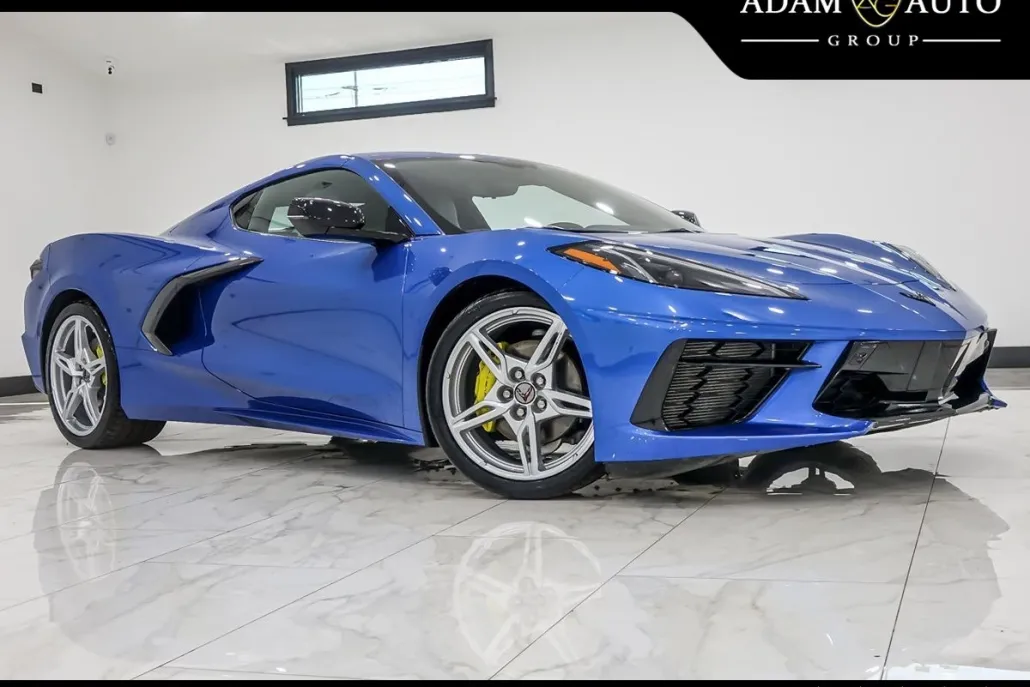 2020 Chevrolet Corvette 2LT photo 1