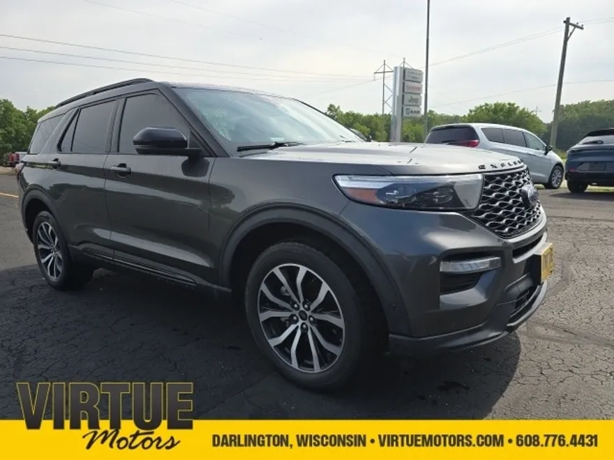 2020 Ford Explorer ST photo 1