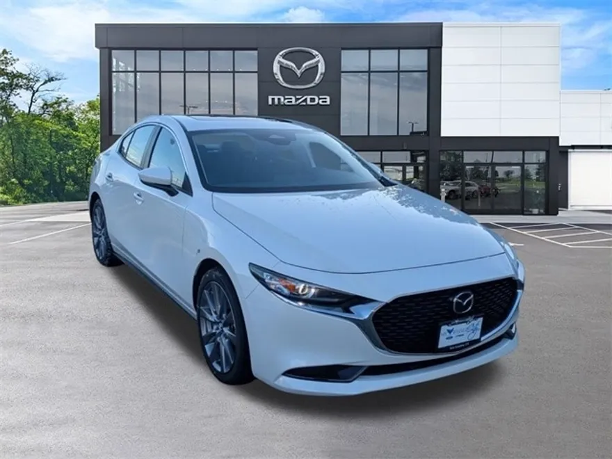 2025 Mazda Mazda3 Sedan 2.5 s Preferred photo 1