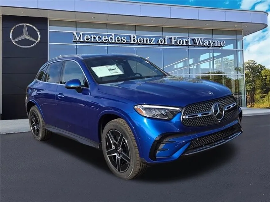 2026 Mercedes Benz GLC 300 4MATIC photo 1
