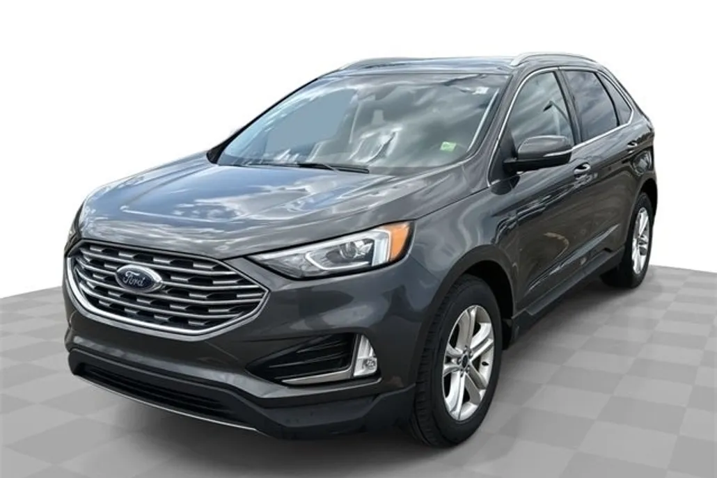 2019 Ford Edge SEL photo 1
