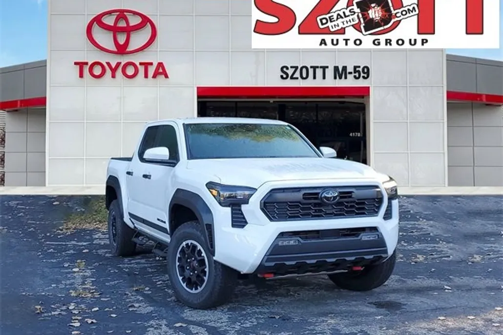 2025 Toyota Tacoma TRD Off-Road 4x4 Double Cab photo 1