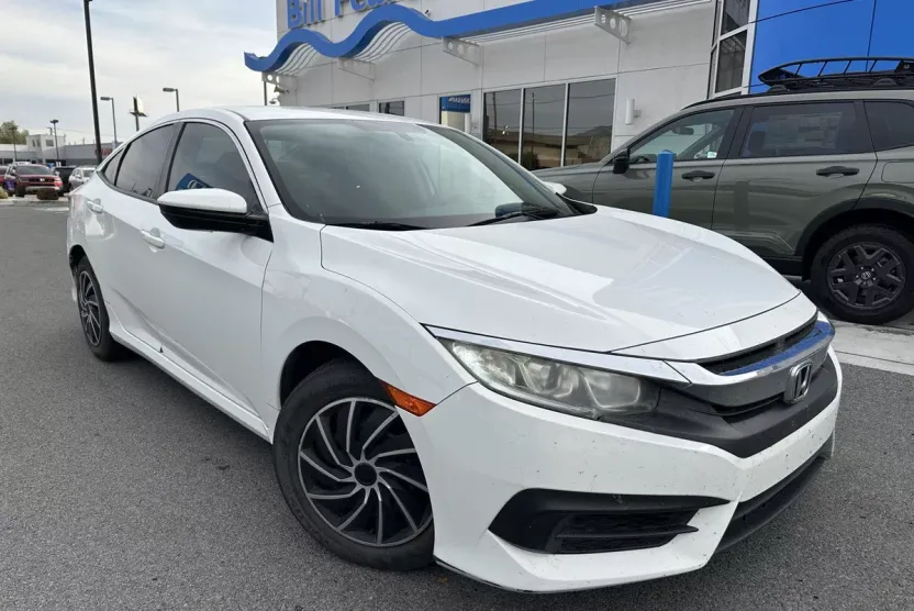 2016 Honda Civic LX photo 1