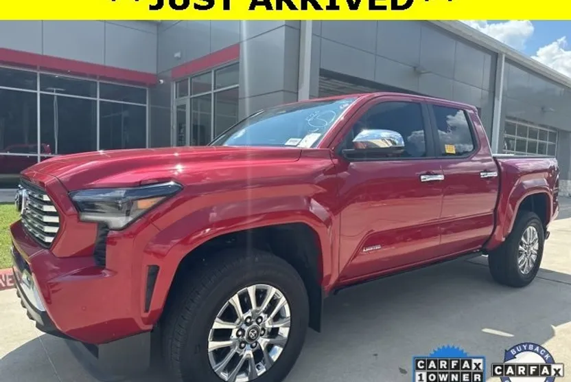 2024 Toyota Tacoma Limited photo 1